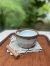 Load image into Gallery viewer, pottery basket
