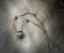 Load image into Gallery viewer, grey PosyPot with faceted labradorite
